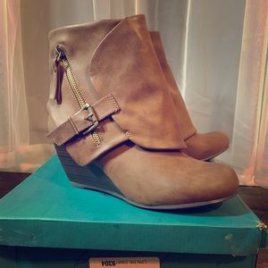 Blowfish Ankle Bootie